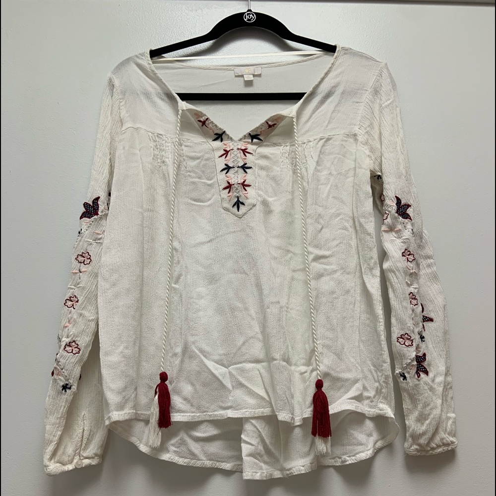 Charming Charlie - Long sleeve top